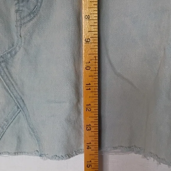 Free People We The Free Light Blue Denim Women's Mini Skirt Size 26 - Picture 7 of 8